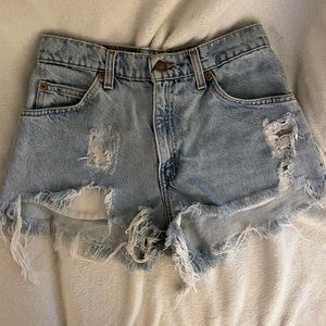 UO Levi’s High Waisted Denim Shorts